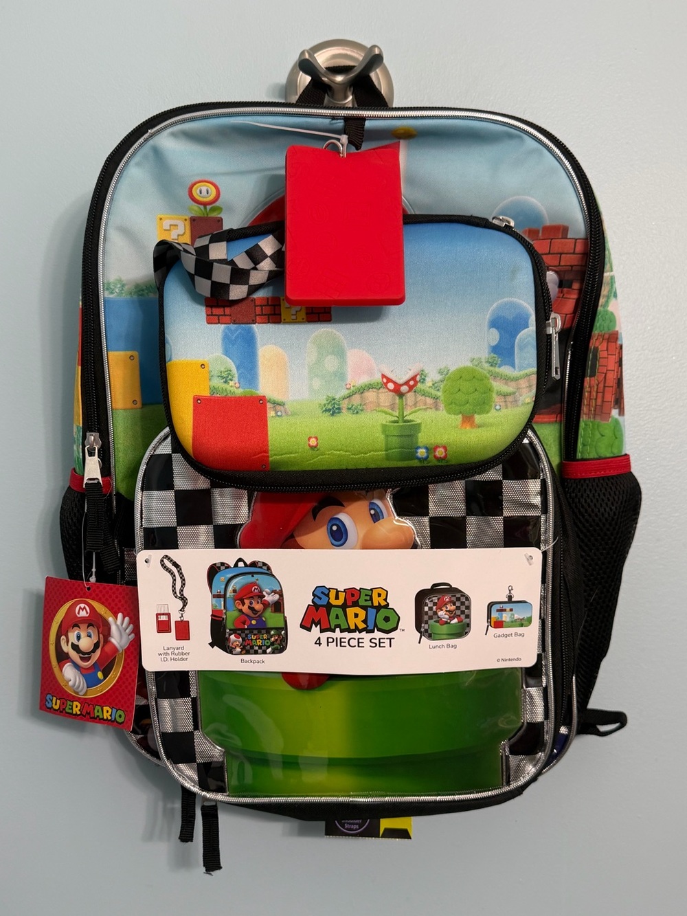 NWT Super Mario (4) Piece Back to School Set